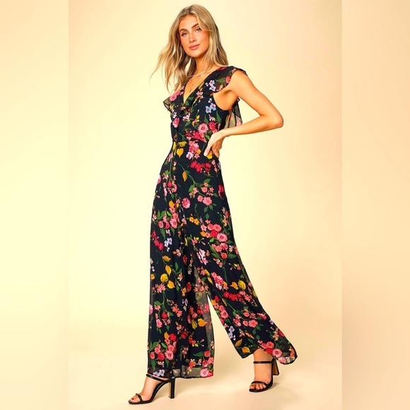 Lulus - Blooming Love Black Floral Print Lined Ruffles Sleeveless Jumpsuit XS - Picture 1 of 14